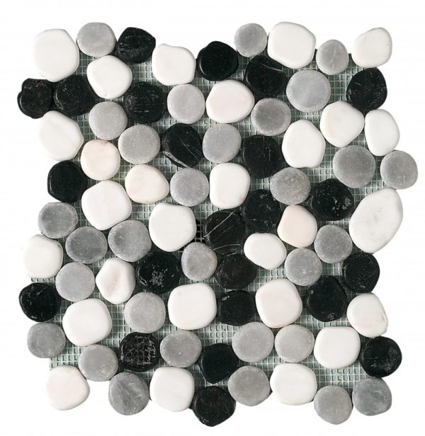 Mosaico a ciottoli bianco nero e grigio